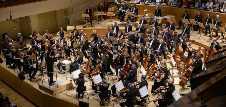 AMAZÔNIA DE SEBASTIÃO SALGADO: CONCIERTO EXTRAORDINARIO DE LA ORQUESTA NACIONAL DE ESPAÑA