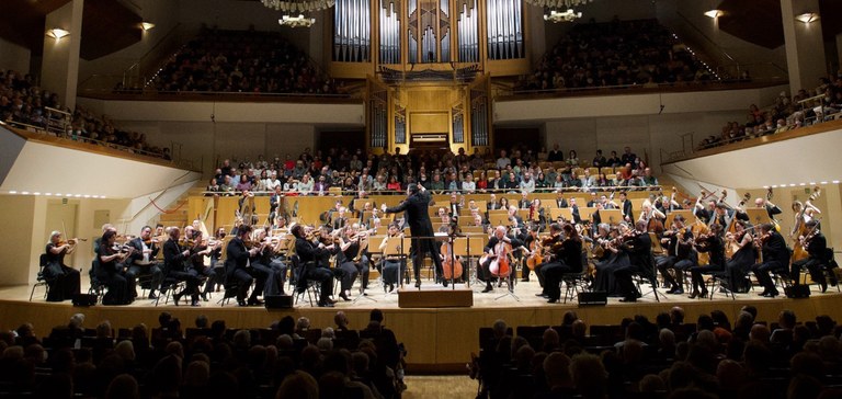 DAVID AFKHAM DIRIGIRÁ LA "OCTAVA SINFONÍA" DE BRUCKNER CON LA ONE EN VALLADOLID