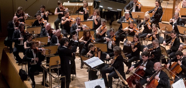 La Orquesta Nacional de España actuará en la Quincena Musical de San Sebastián y en el Festival Internacional de Santander bajo la dirección de David Afkham y junto al violinista invitado Leonidas Kavakos